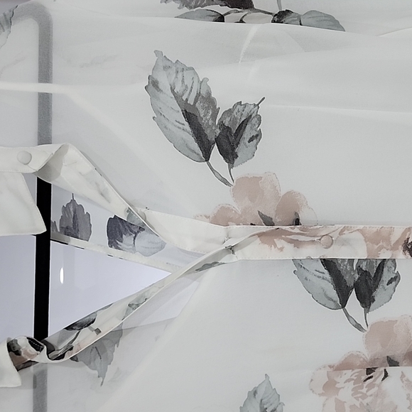 Dynamite dress - Picture 1 of 2